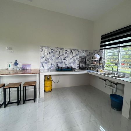 Inap Desa Homestay Batu Buruk Куала-Тренгану Екстер'єр фото